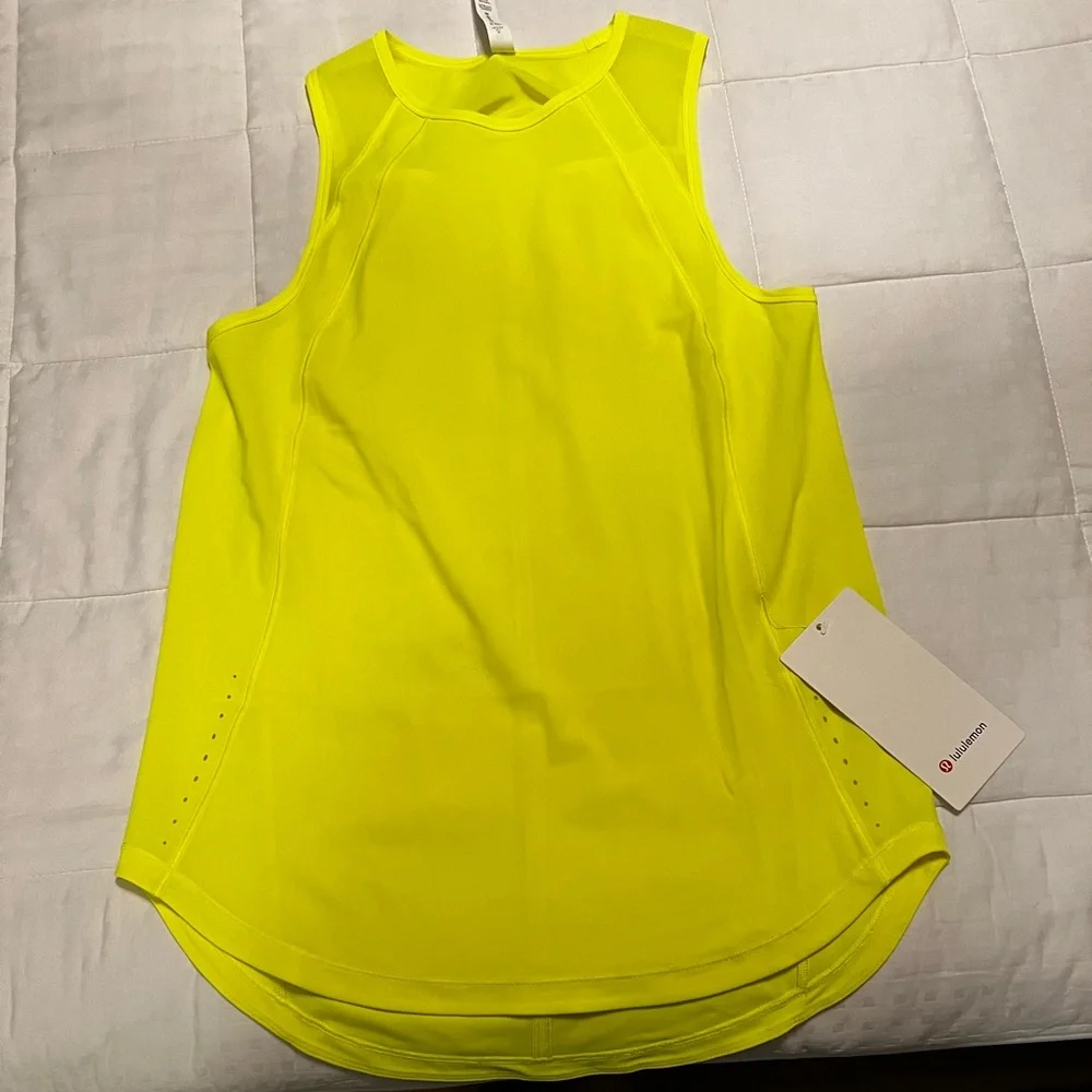 Brand new with tags Lululemon - Picture 1 of 3